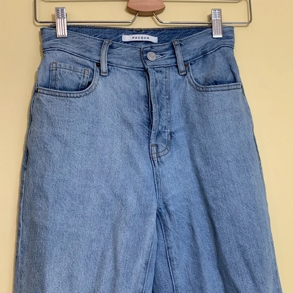 PacSun High Waisted Straight Ripped Distressed Button-fly Cotton Denim Jeans 23